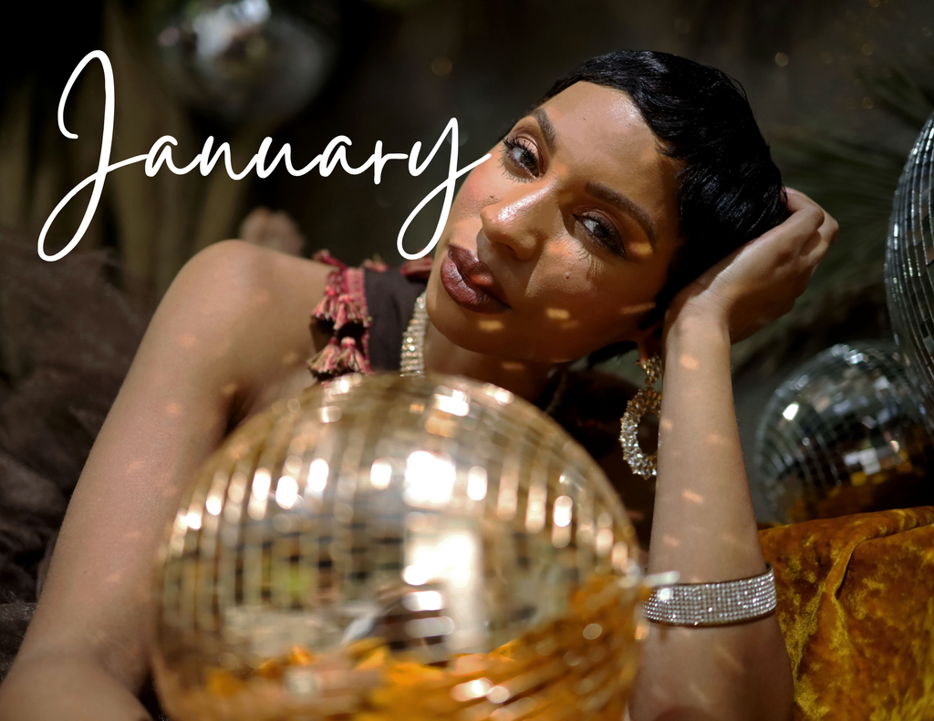 Copy of The Essence Factory: Julia La Rue Luxury Fashion Wall Calendar – Volume 1 