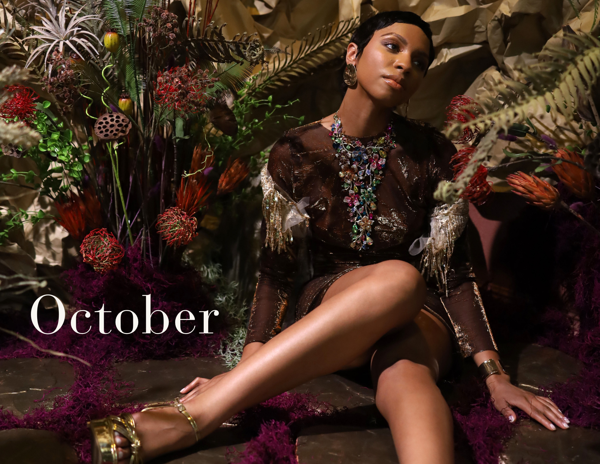 The Essence Factory: Julia La Rue Luxury Fashion Wall Calendar – Volume 1 